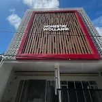 Urbanview Hotel Wollangi Syariah Near Toko Alaska Makassar