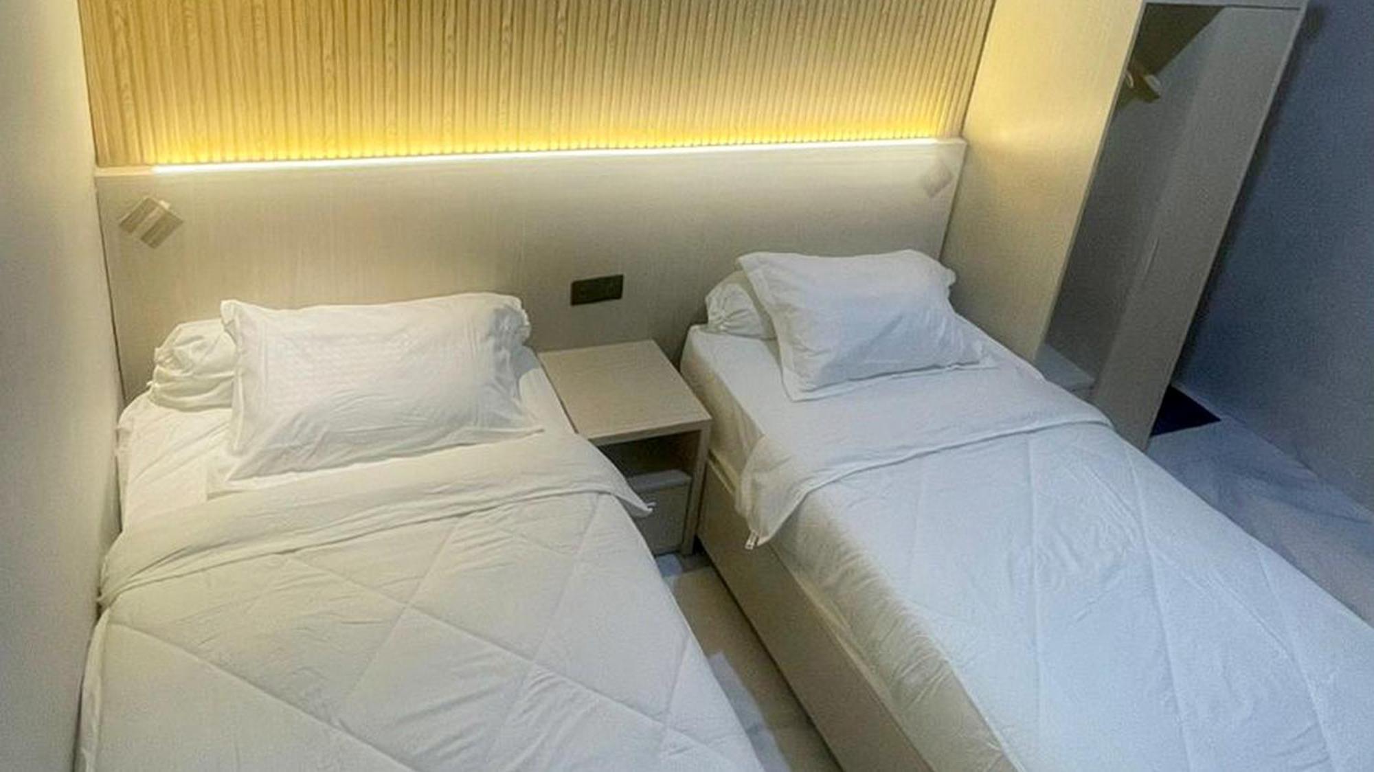 Hotel Urbanview Wollangi Syariah Near Toko Alaska Makassar