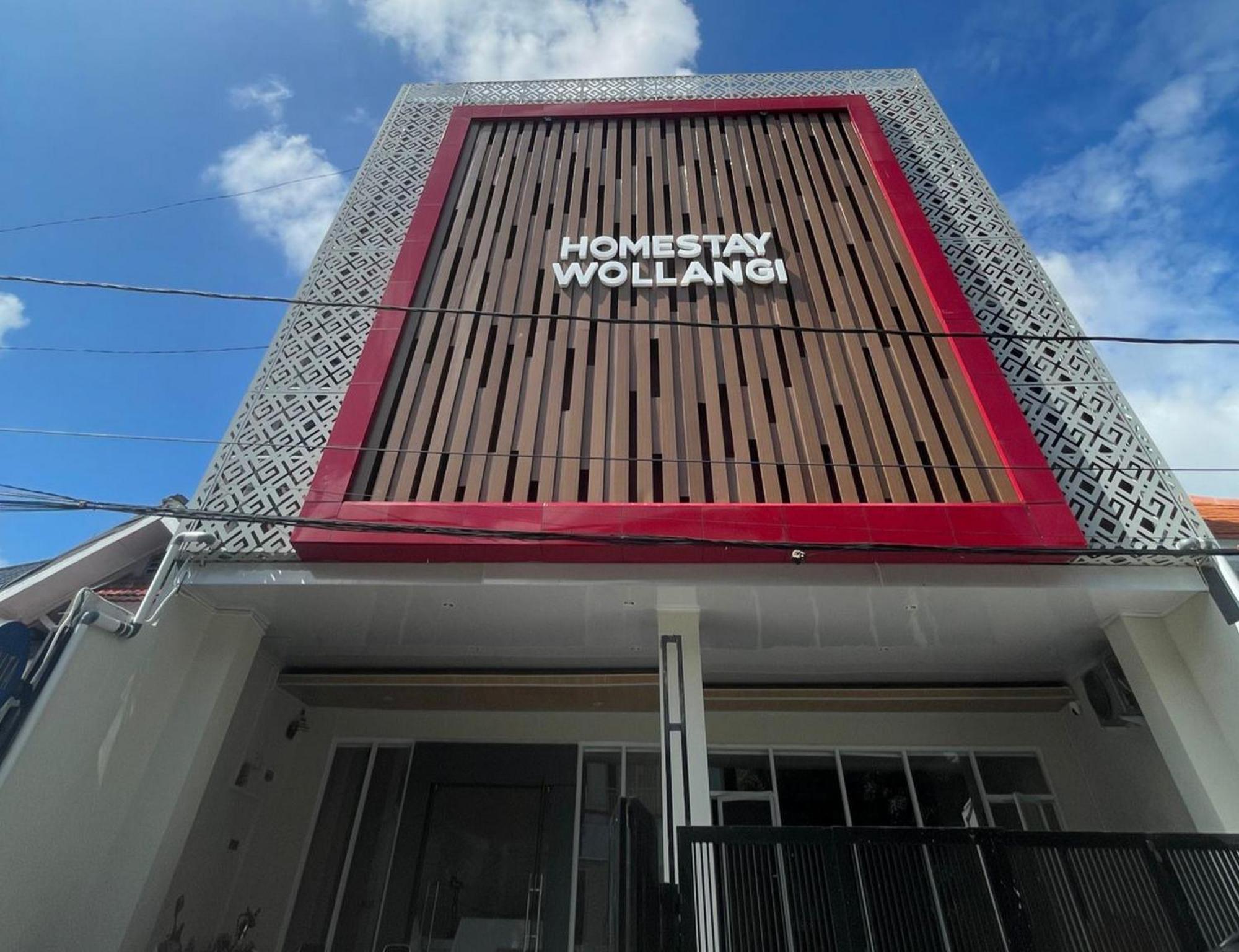 Urbanview Wollangi Syariah Near Toko Alaska Hotel